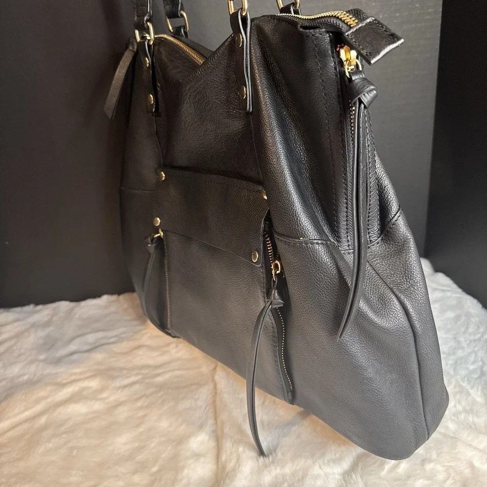 Extra Large Supple Blk Leather Kooba Shoulder Bag Tote Lots Of Pockets CLEAN